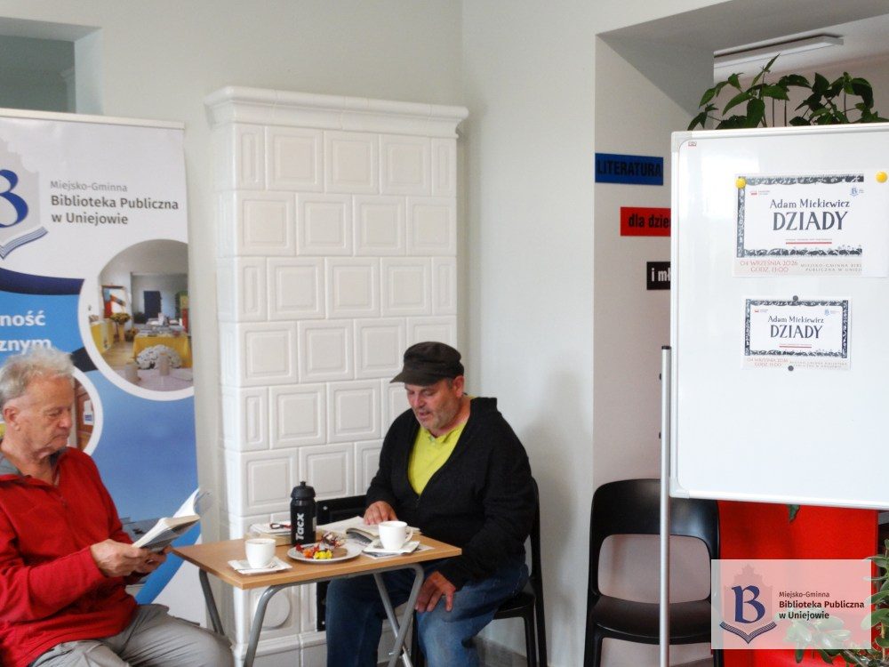 „Dziady” podczas Narodowego Czytania w uniejowskiej bibliotece